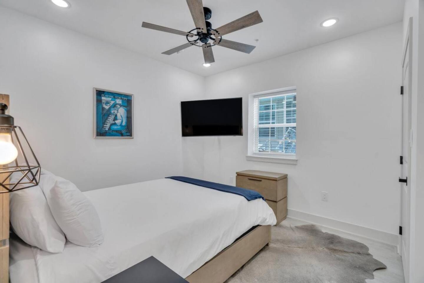 Sleeps 24-Spacious Suites Near Fq W Pool ニューオーリンズ エクステリア 写真