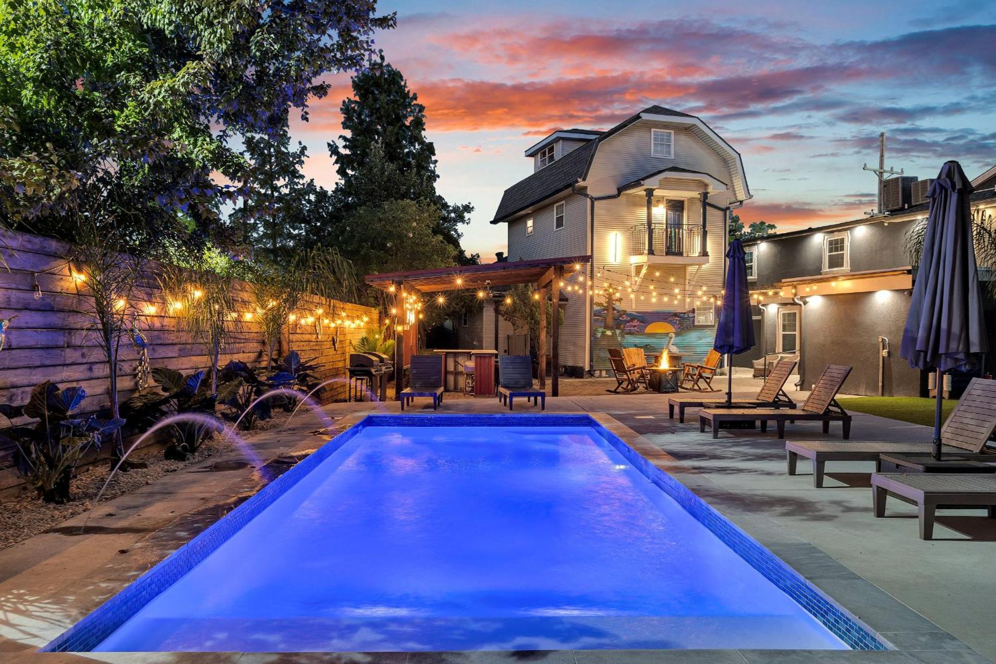 Sleeps 24-Spacious Suites Near Fq W Pool ニューオーリンズ エクステリア 写真